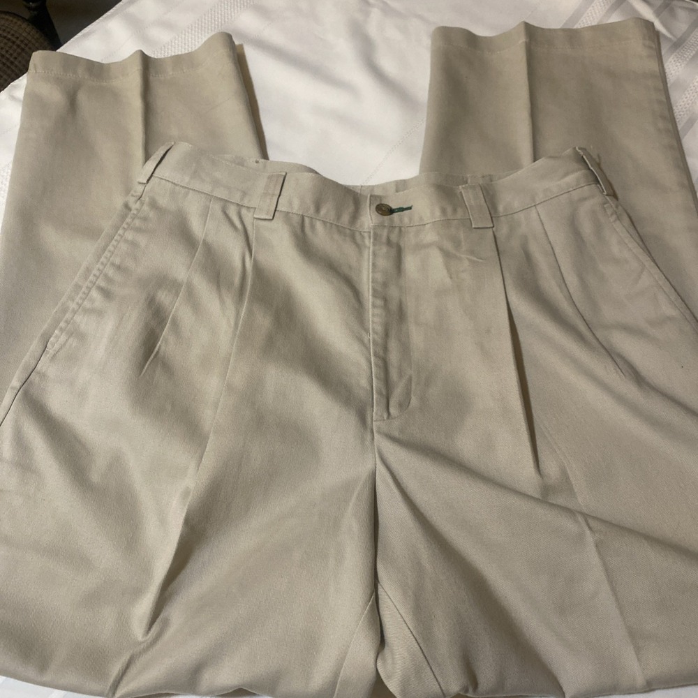Tommy Hilfiger Pants Mens 34x30 Khaki Dress Casual Pleated‎ - Picture 2 of 4